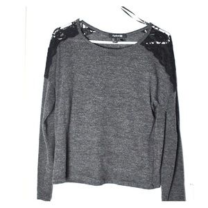 Forever 21 laced shoulder top in grey and black